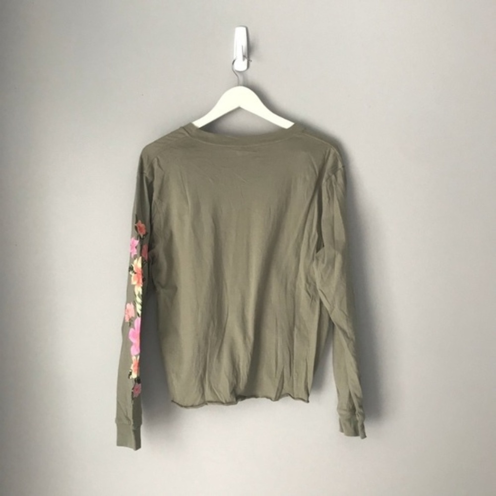 NWT Victoria’s Secret pink green tie front tee - Picture 5 of 5